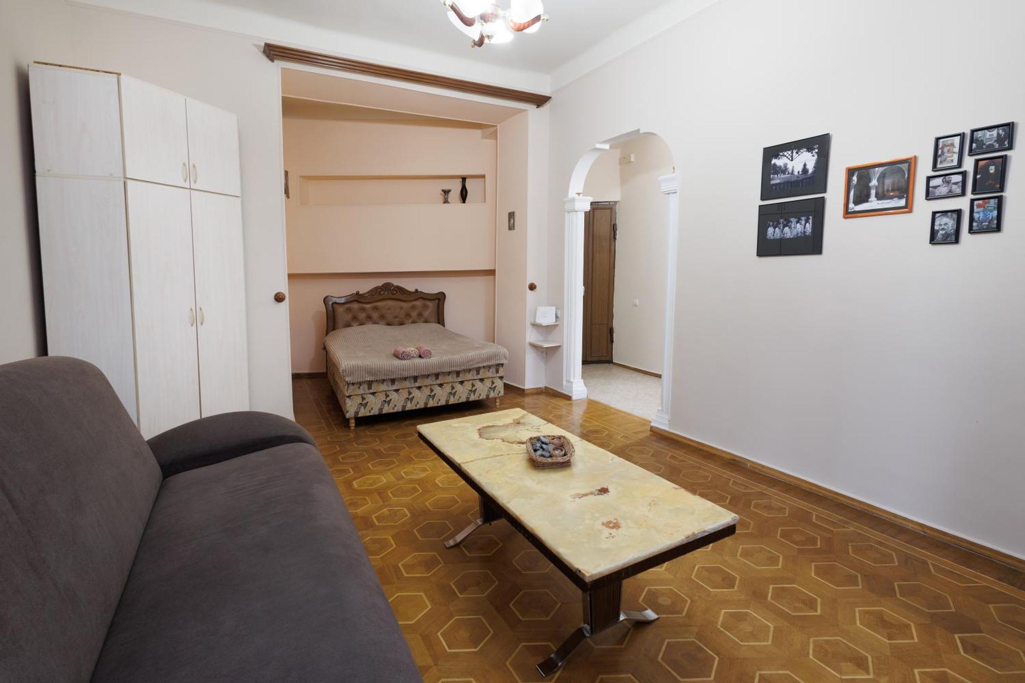 Apartments On Paronyan 15 Jereván Kültér fotó
